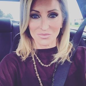 Meet your Posher, Regina